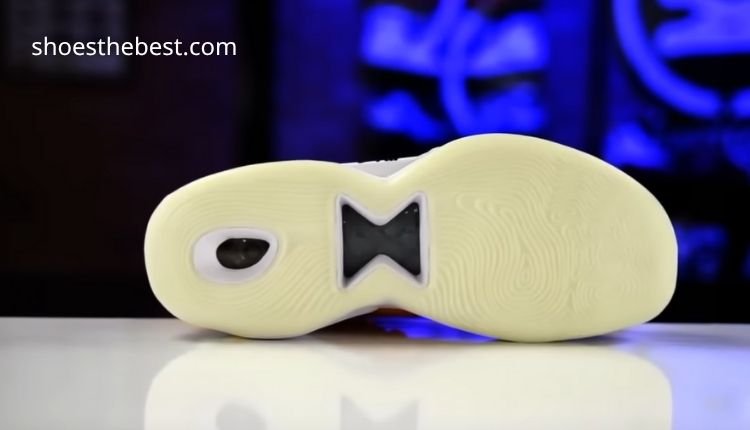 Should You Buy the Nike Kobe 9 Elite Low Protro Moonwalker 2025